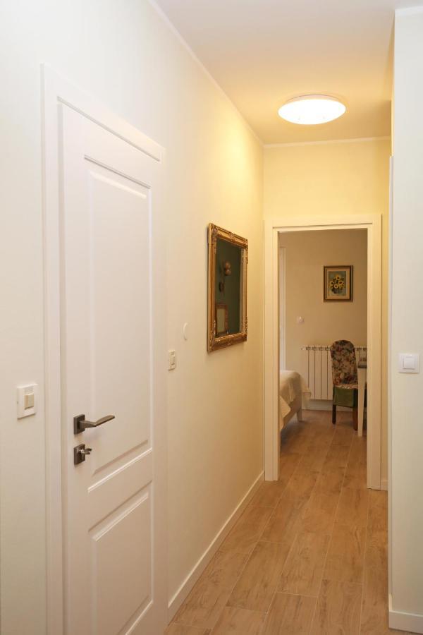 Paola Apartament *